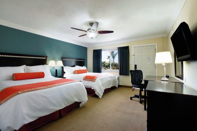 Travelodge By Wyndham Santa Maria Bagian luar foto