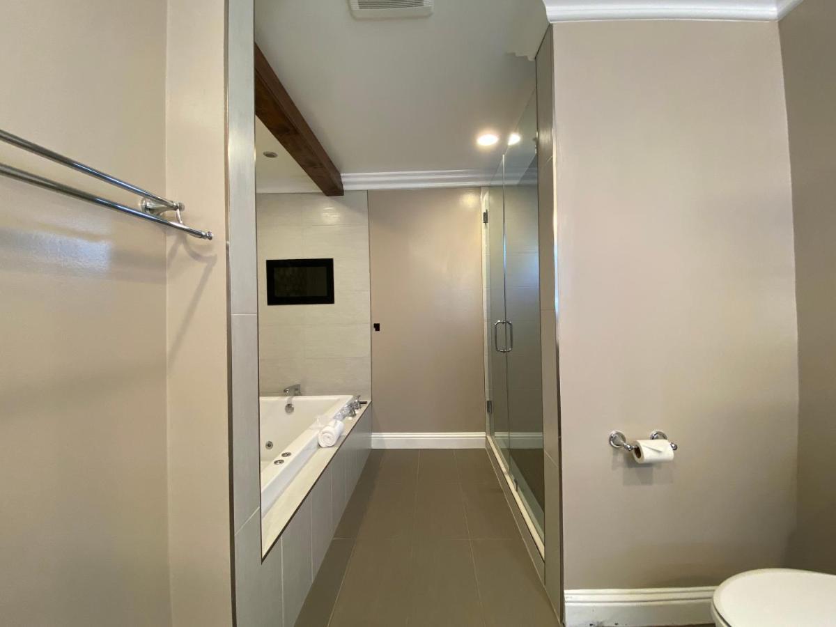 Travelodge By Wyndham Santa Maria Bagian luar foto